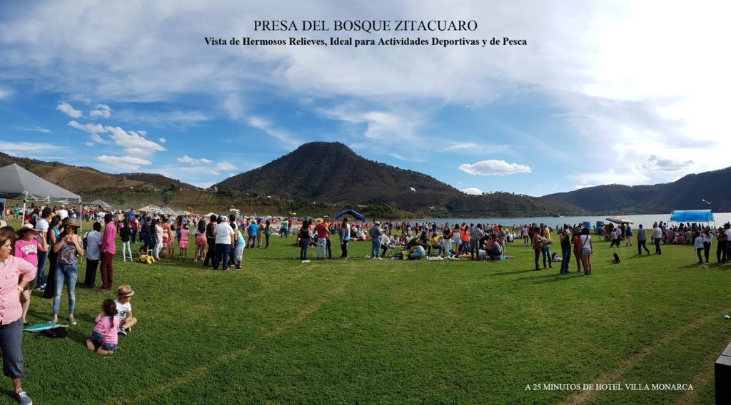 Hotel Villa Monarca Inn Zitacuaro Bagian luar foto
