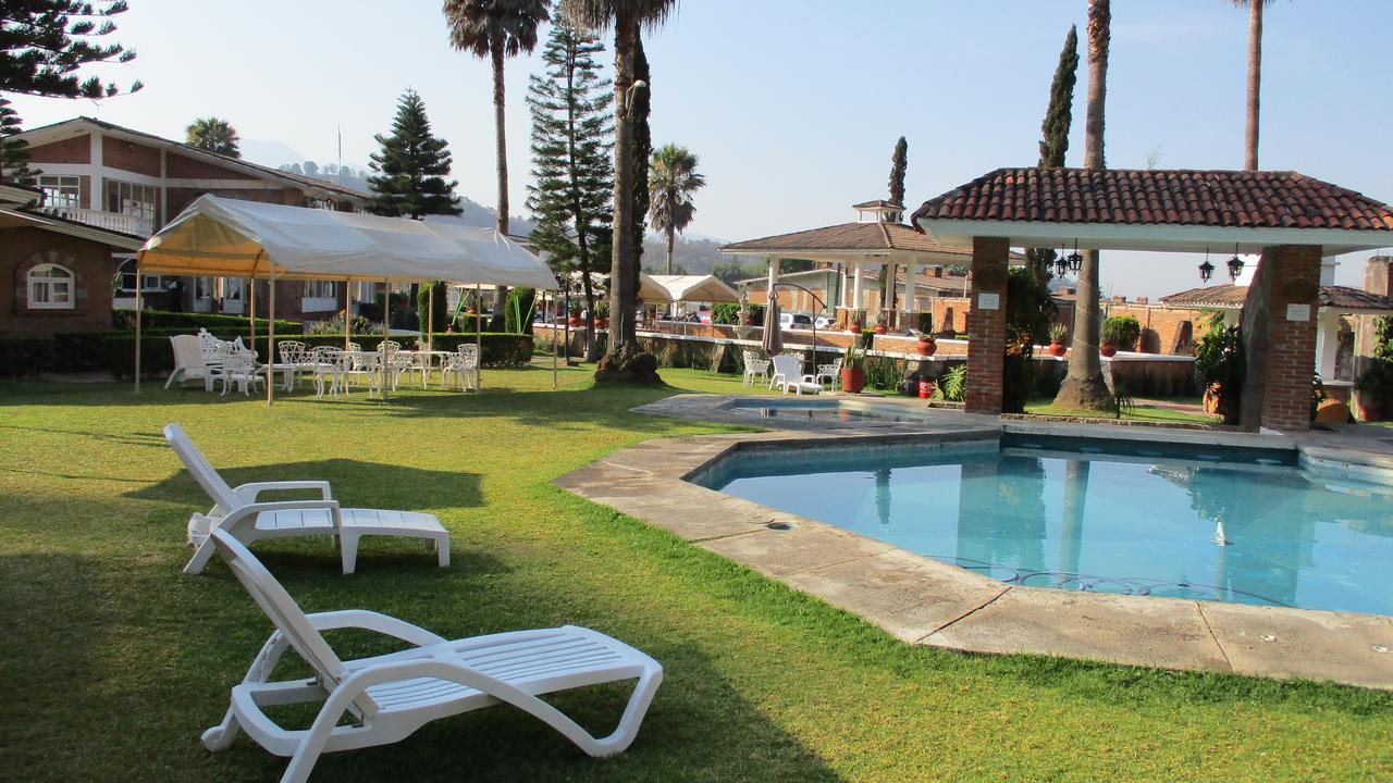 Hotel Villa Monarca Inn Zitacuaro Bagian luar foto