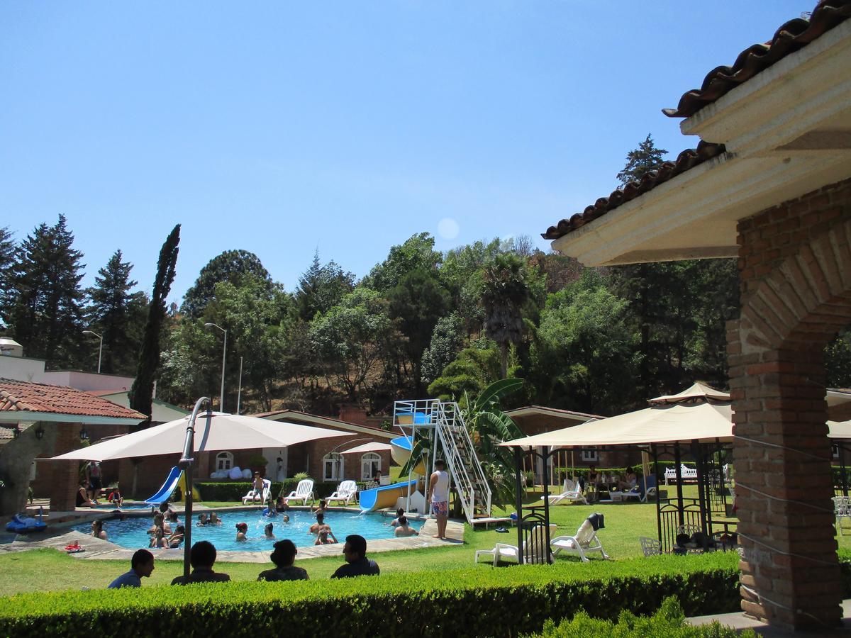 Hotel Villa Monarca Inn Zitacuaro Bagian luar foto