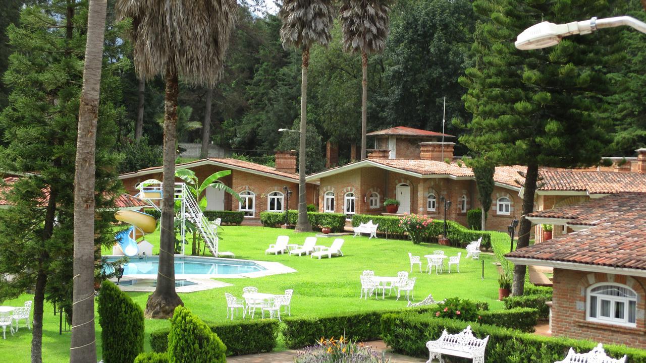 Hotel Villa Monarca Inn Zitacuaro Bagian luar foto