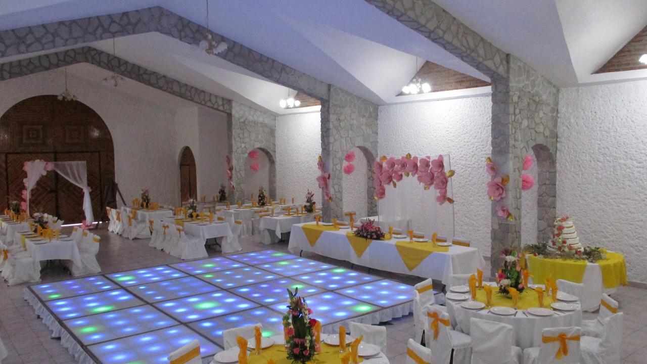 Hotel Villa Monarca Inn Zitacuaro Bagian luar foto