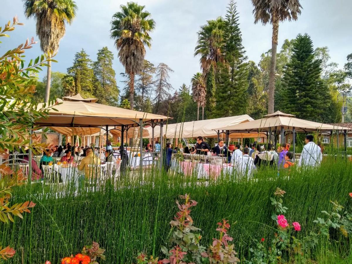 Hotel Villa Monarca Inn Zitacuaro Bagian luar foto